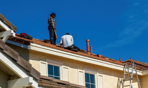 The Signs on Your Home’s Exterior You Probably Noticed… and Then Ignored 1 exterior issues